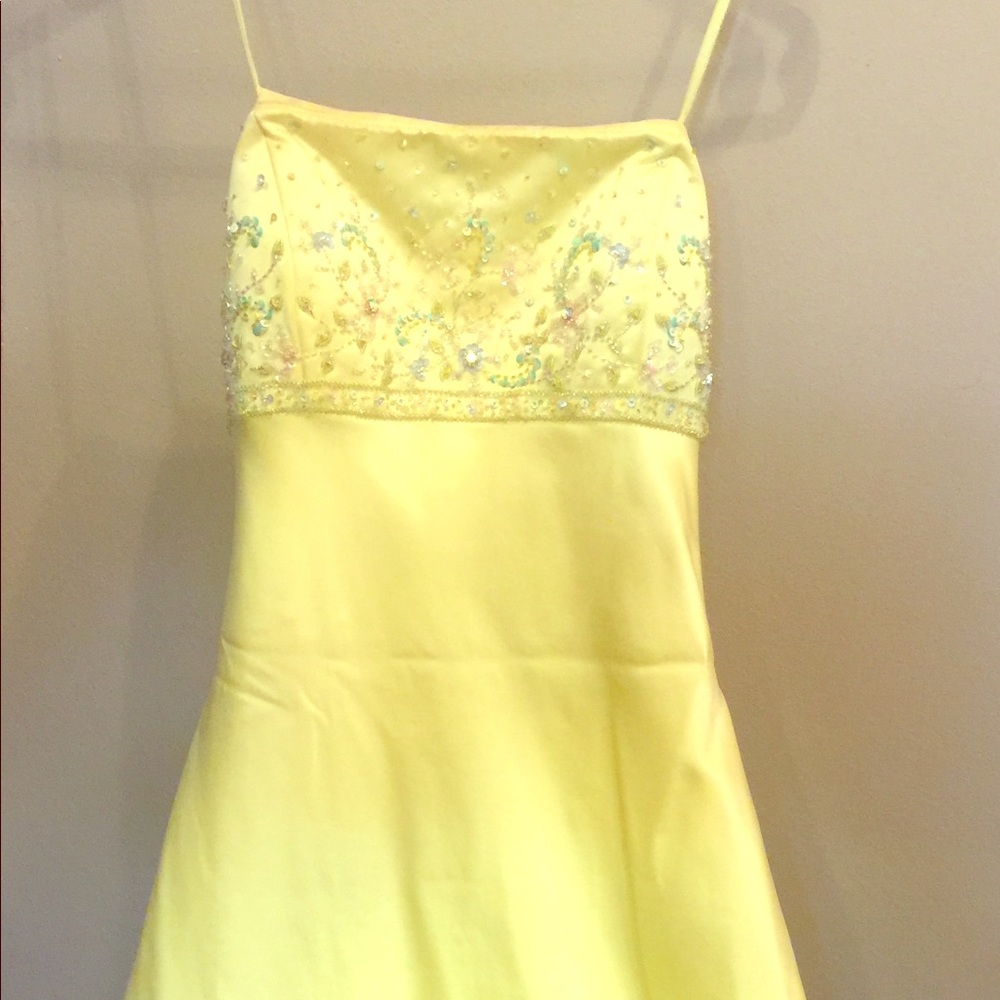 Long length yellow prom dress size 6
